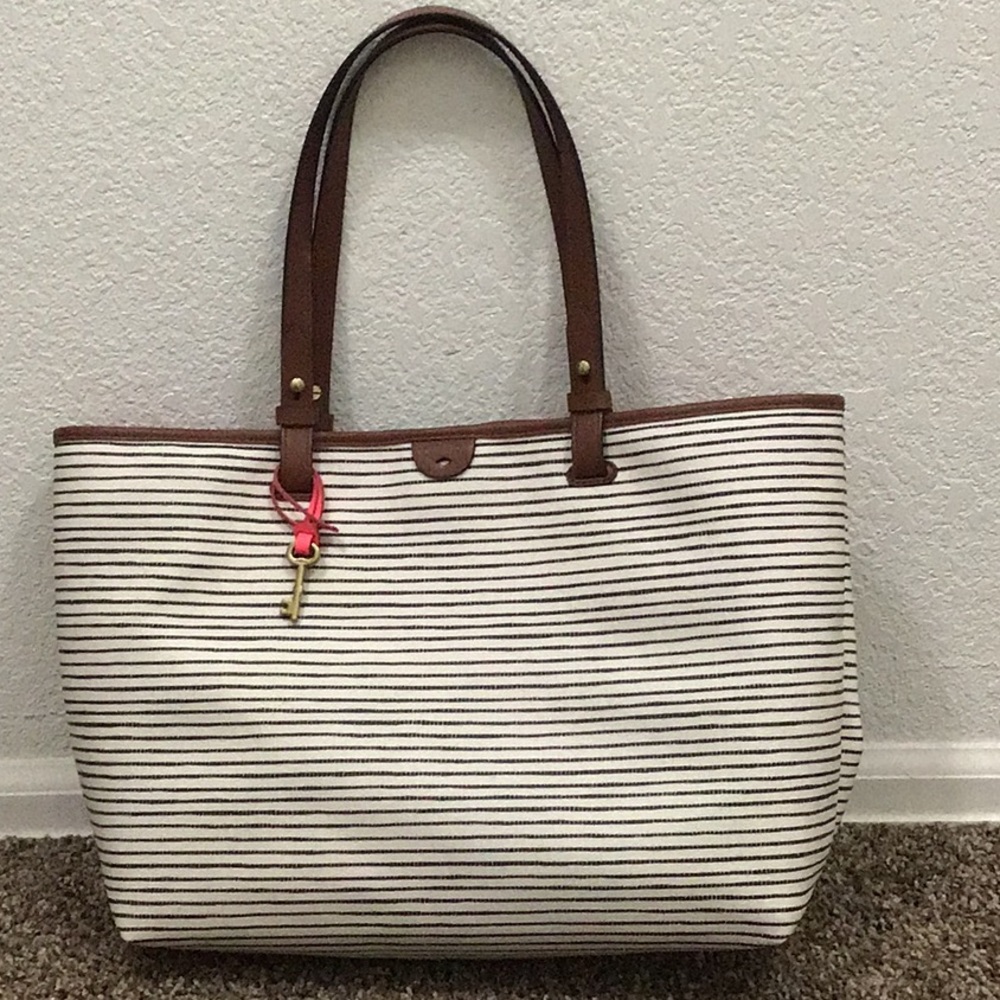 Fossil leather tote